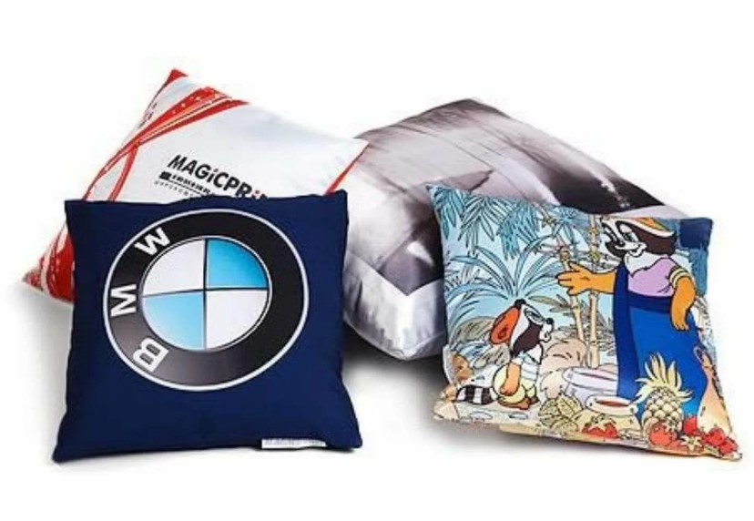 Подушки с дизайном на заказ